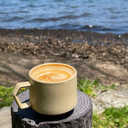 CHIPS stack mug. -OUTDOOR- SAND TAN